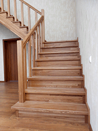 деревянная дуьовая лестница